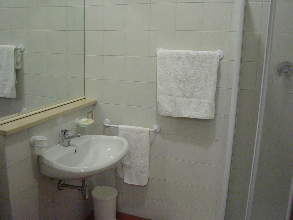 Albergo Ristorante La Scaiola Nuvolera Εξωτερικό φωτογραφία
